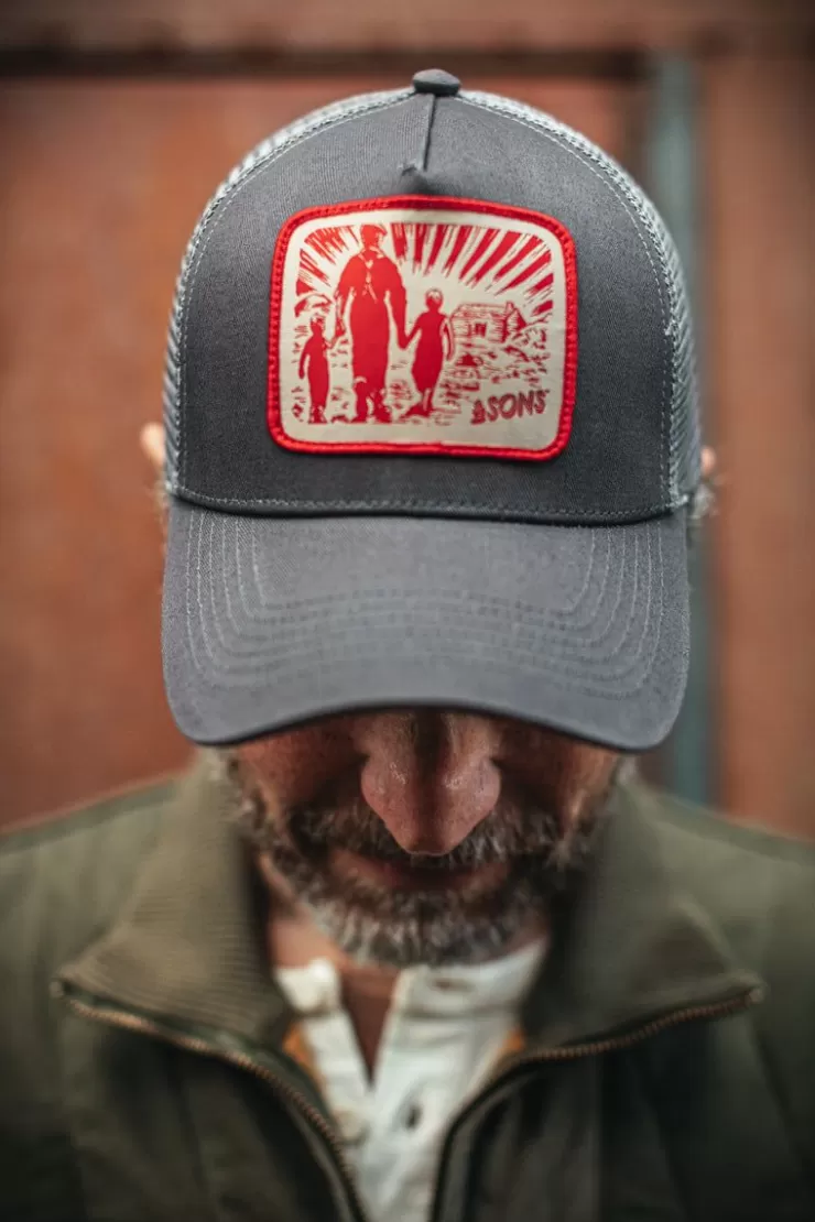 Best Sale Trucker Badge Cap Grey Men Headwear